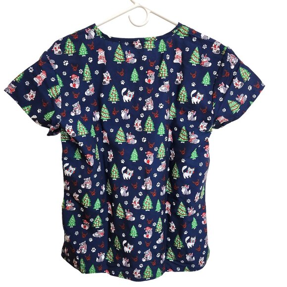 NEW Two Christmas Scrub Tops Red and Blue with Christmas Tree Cats Dogs Sz M - Picture 5 of 16